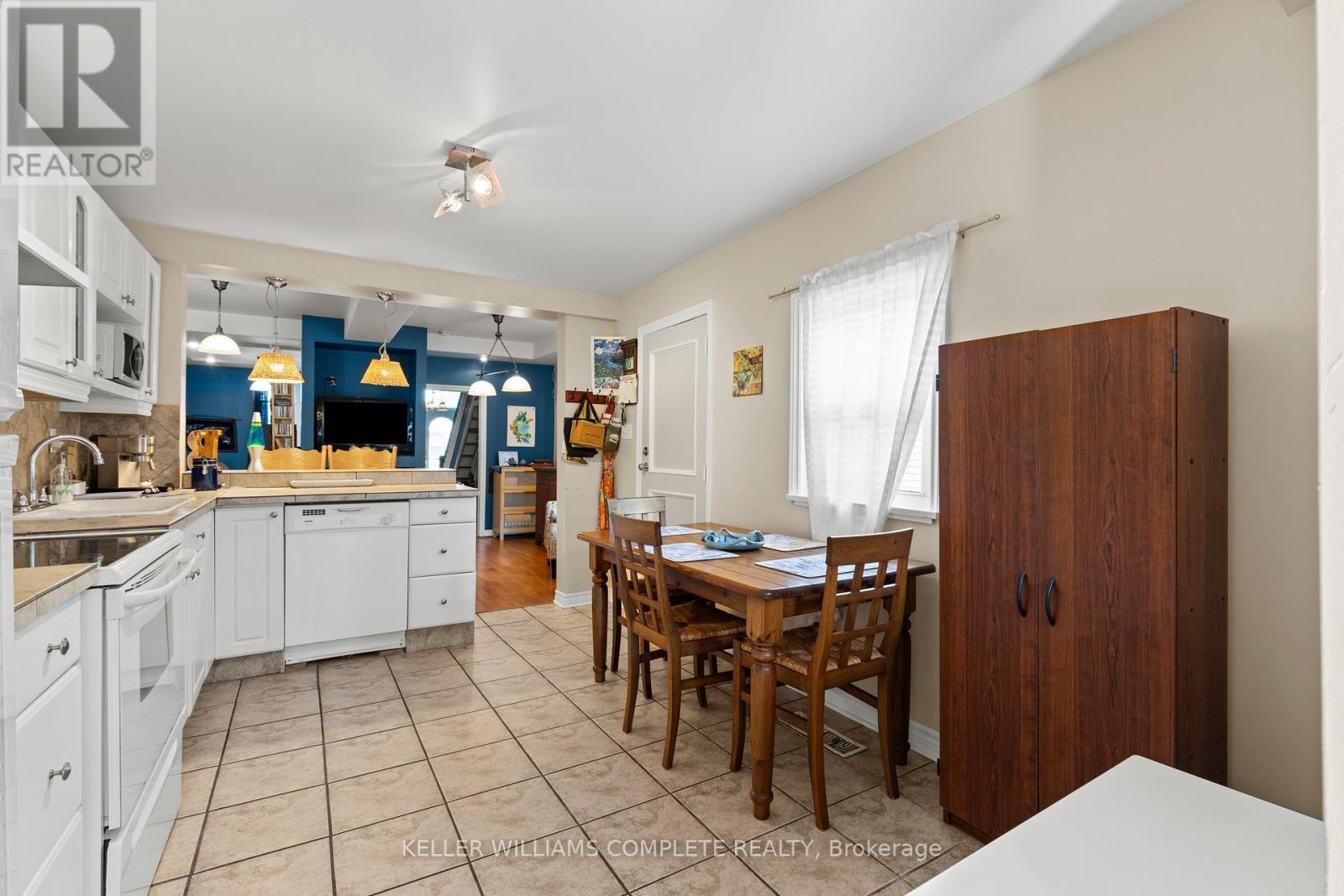 25 Chatham Street, Hamilton, ON - Indoor