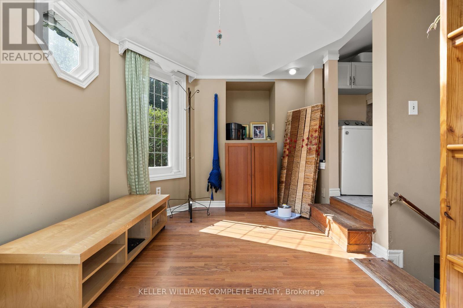 25 Chatham Street, Hamilton, ON - Indoor Photo Showing Other Room
