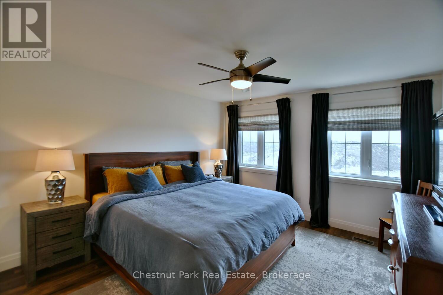 146 Red Pine Street, Blue Mountains, ON - Indoor Photo Showing Bedroom