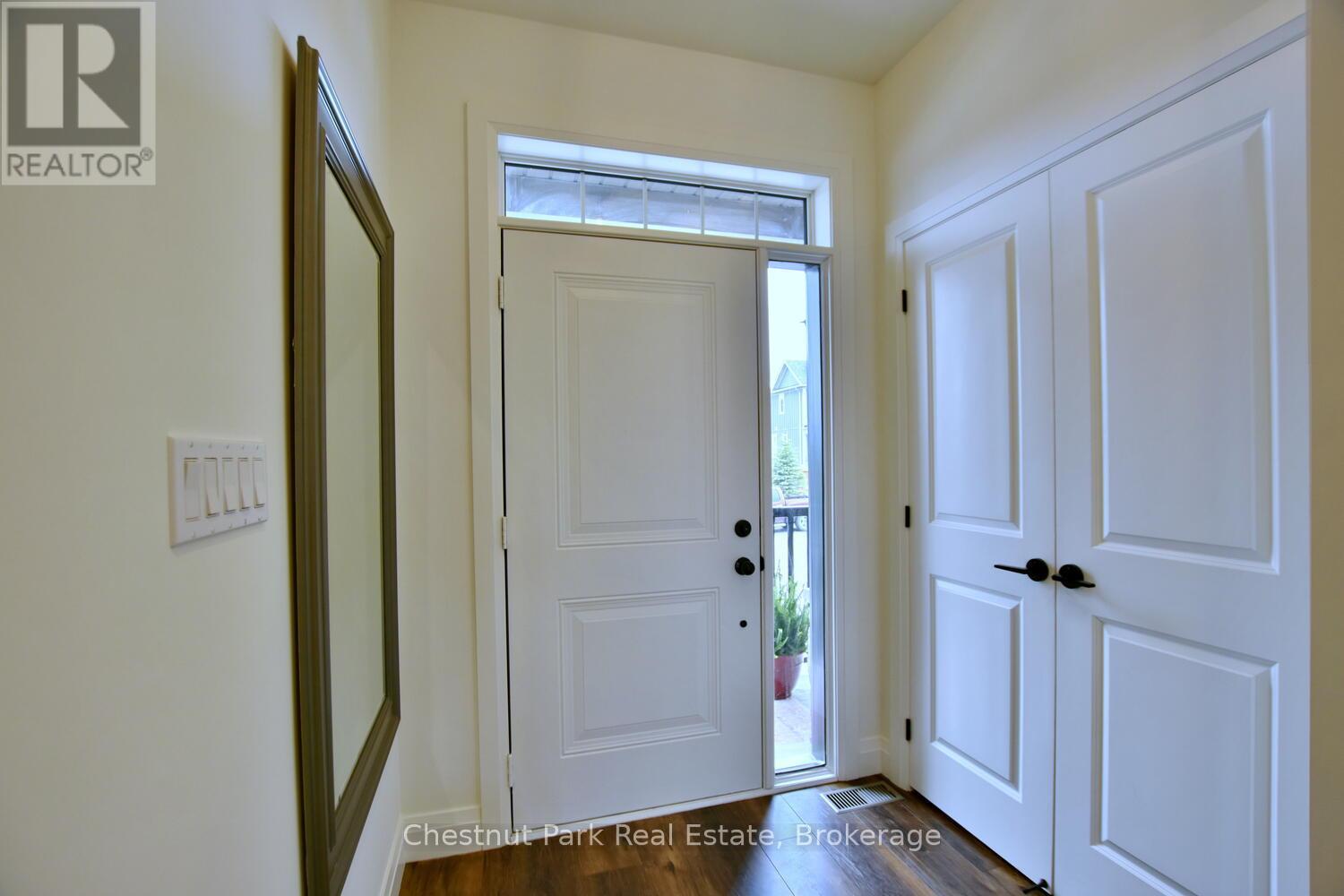 146 Red Pine Street, Blue Mountains, ON - Indoor Photo Showing Other Room