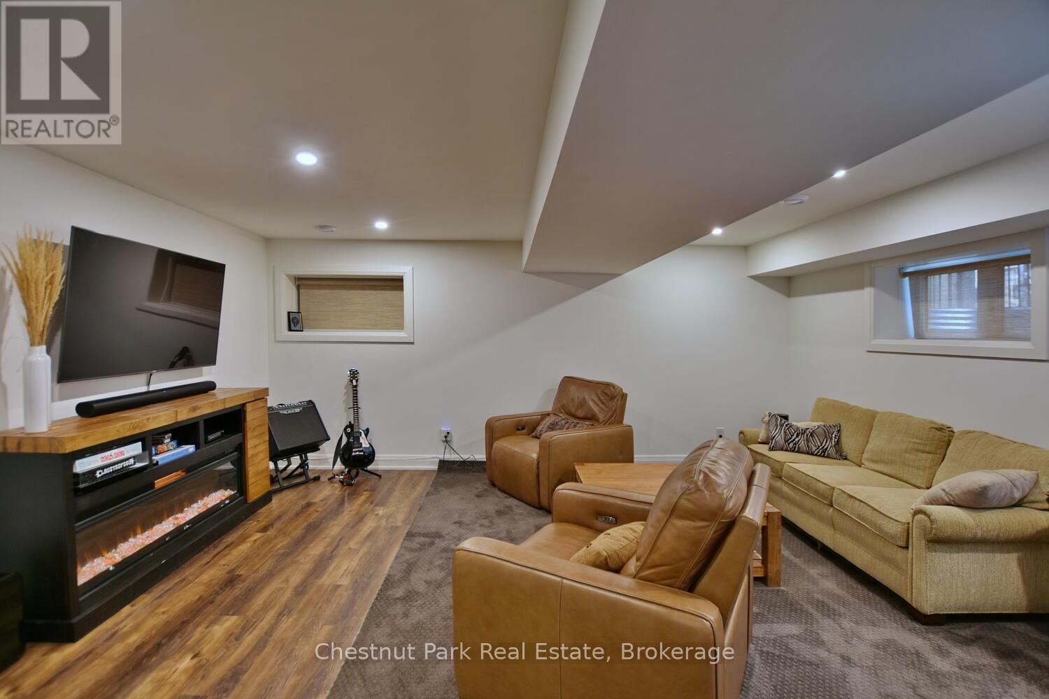 146 Red Pine Street, Blue Mountains, ON - Indoor