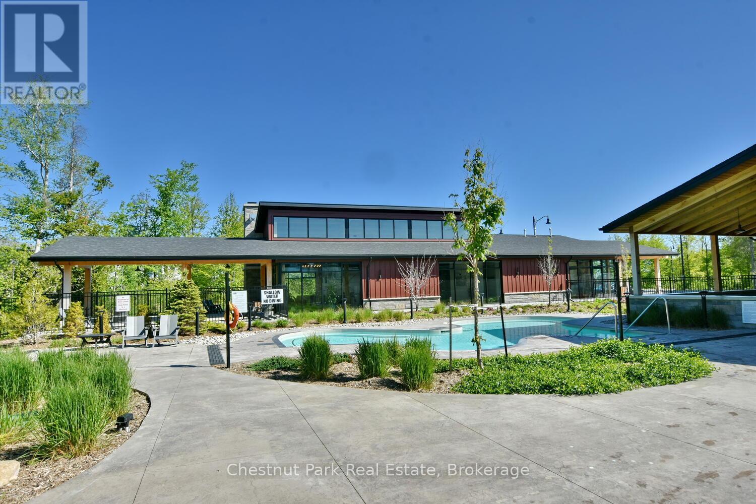 146 Red Pine Street, Blue Mountains, ON - Outdoor With In Ground Pool