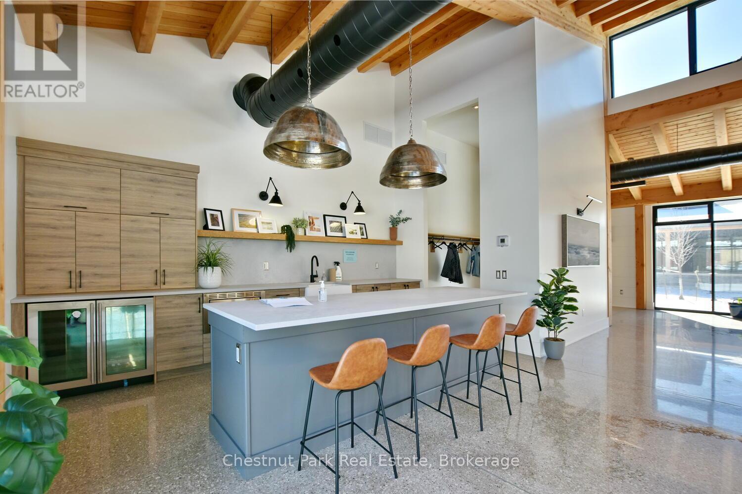 146 Red Pine Street, Blue Mountains, ON - Indoor Photo Showing Kitchen