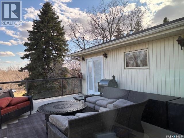 110 Logan Crescent E, Yorkton, SK - Outdoor With Deck Patio Veranda