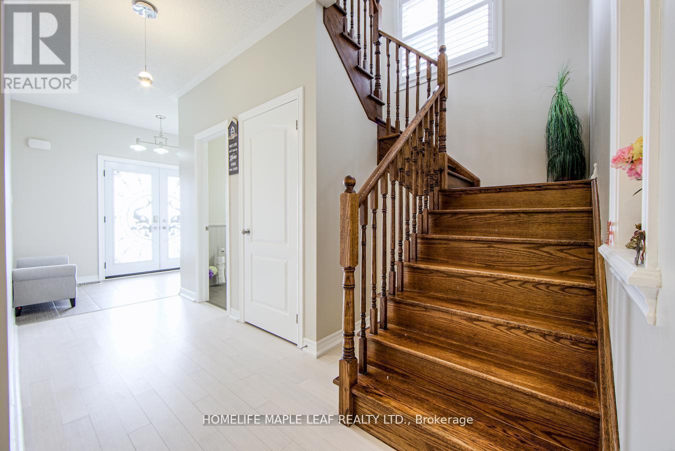 535 Wansbrough Way, Shelburne, ON - Indoor Photo Showing Other Room