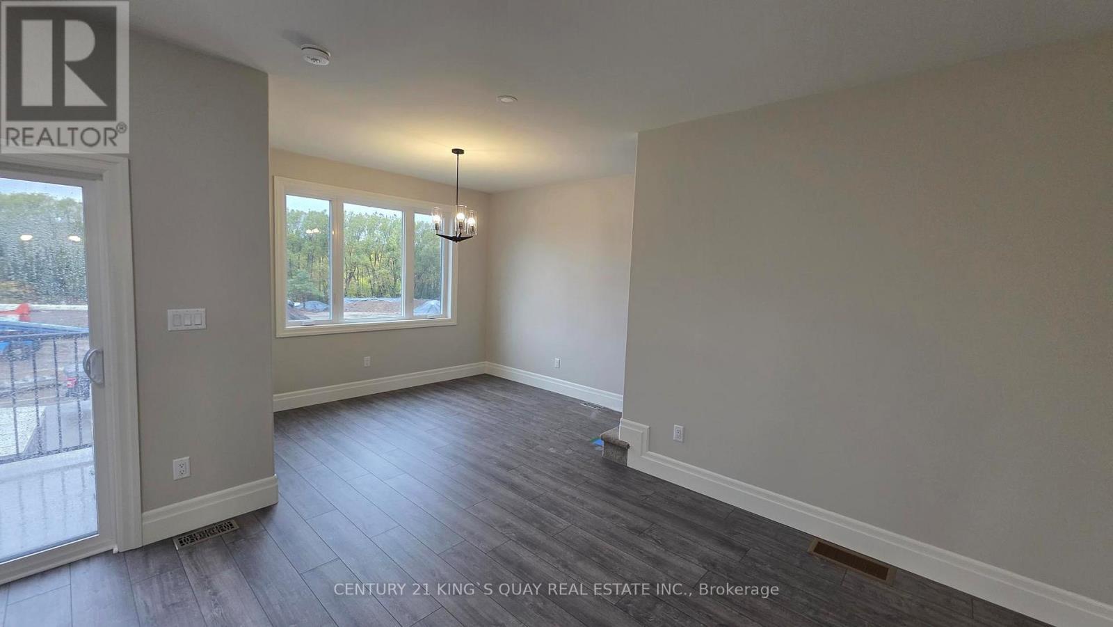 111 Bechanan Avenue, Prince Edward County, ON - Indoor Photo Showing Other Room