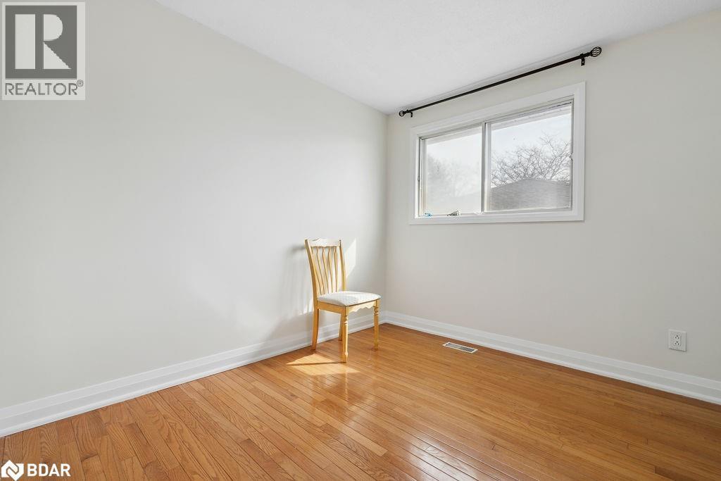 354 Barton Street E Unit# Upper, Hamilton, ON - Indoor Photo Showing Other Room