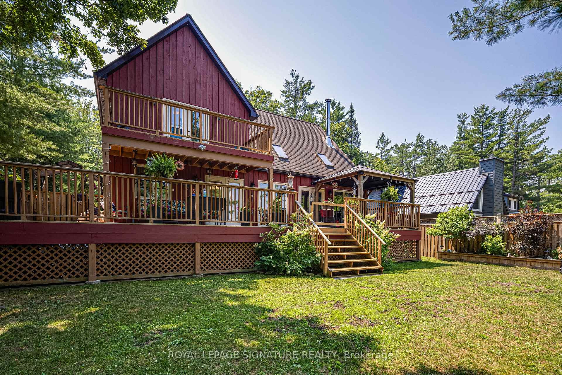 153 Stanley Road, Kawartha Lakes, ON - Outdoor With Deck Patio Veranda