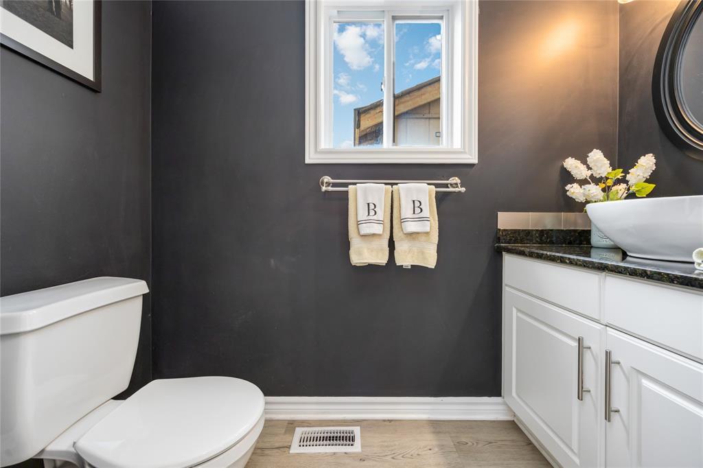 100 Sandpiper Drive, Sarnia, ON