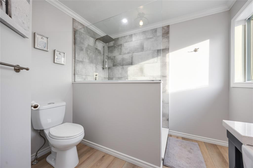 100 Sandpiper Drive, Sarnia, ON