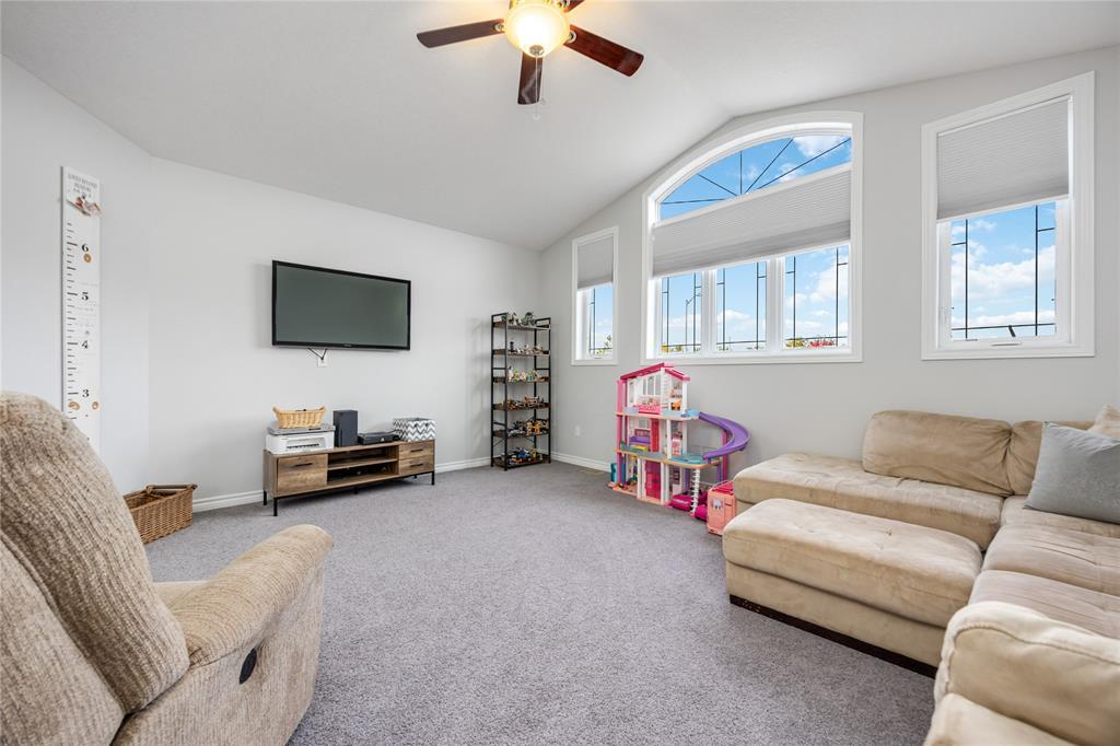 100 Sandpiper Drive, Sarnia, ON