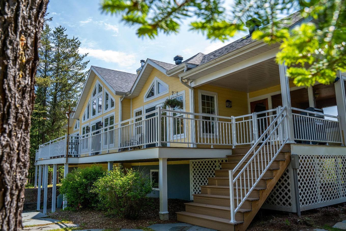 Face arrière - 61 Rue Éliette, Saint-Côme, QC - Outdoor With Deck Patio Veranda