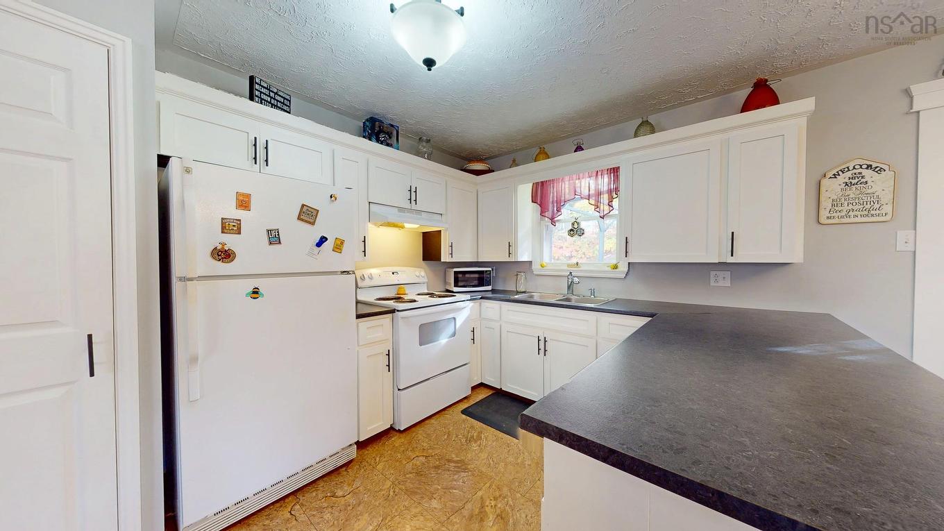 4 Evergreen Avenue, New Minas, NS