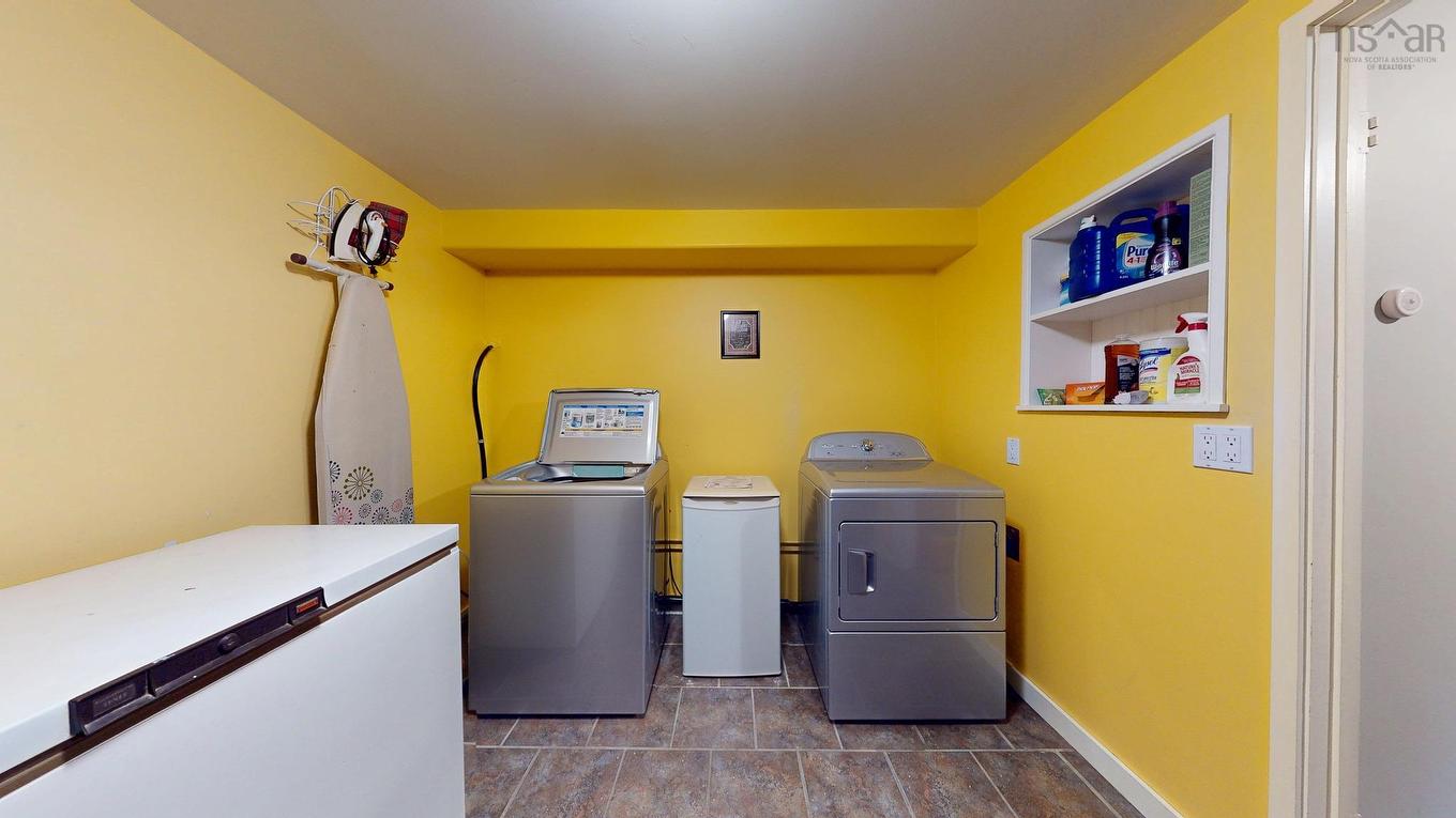 4 Evergreen Avenue, New Minas, NS