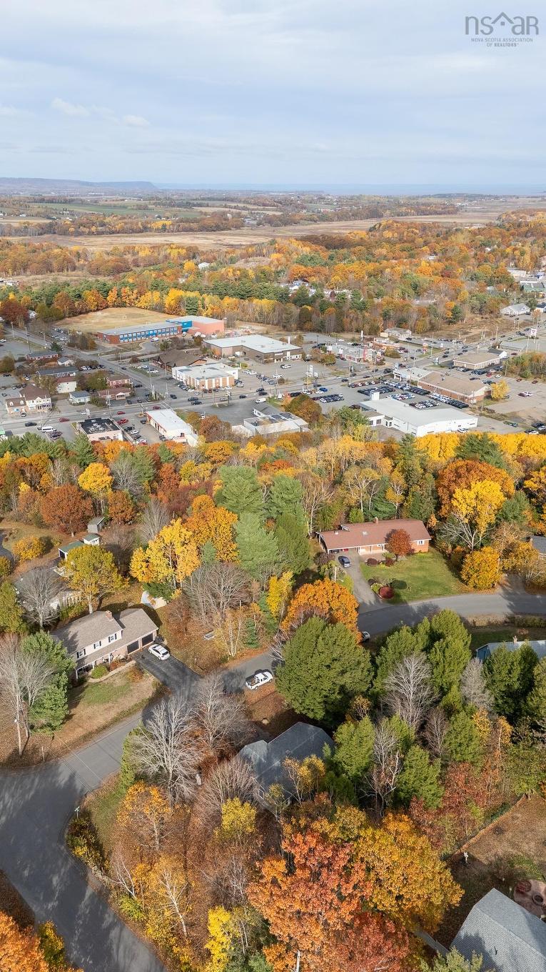 4 Evergreen Avenue, New Minas, NS