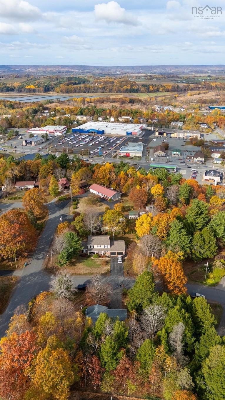 4 Evergreen Avenue, New Minas, NS