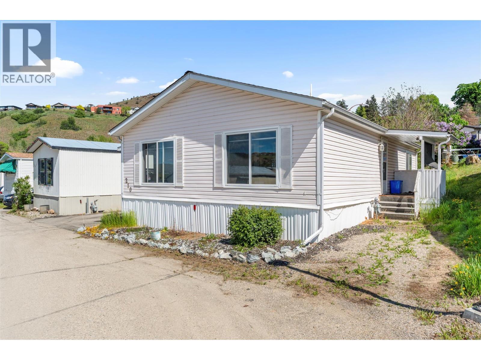 15401 Kalamalka Lake Road Unit# 210, Coldstream, BC