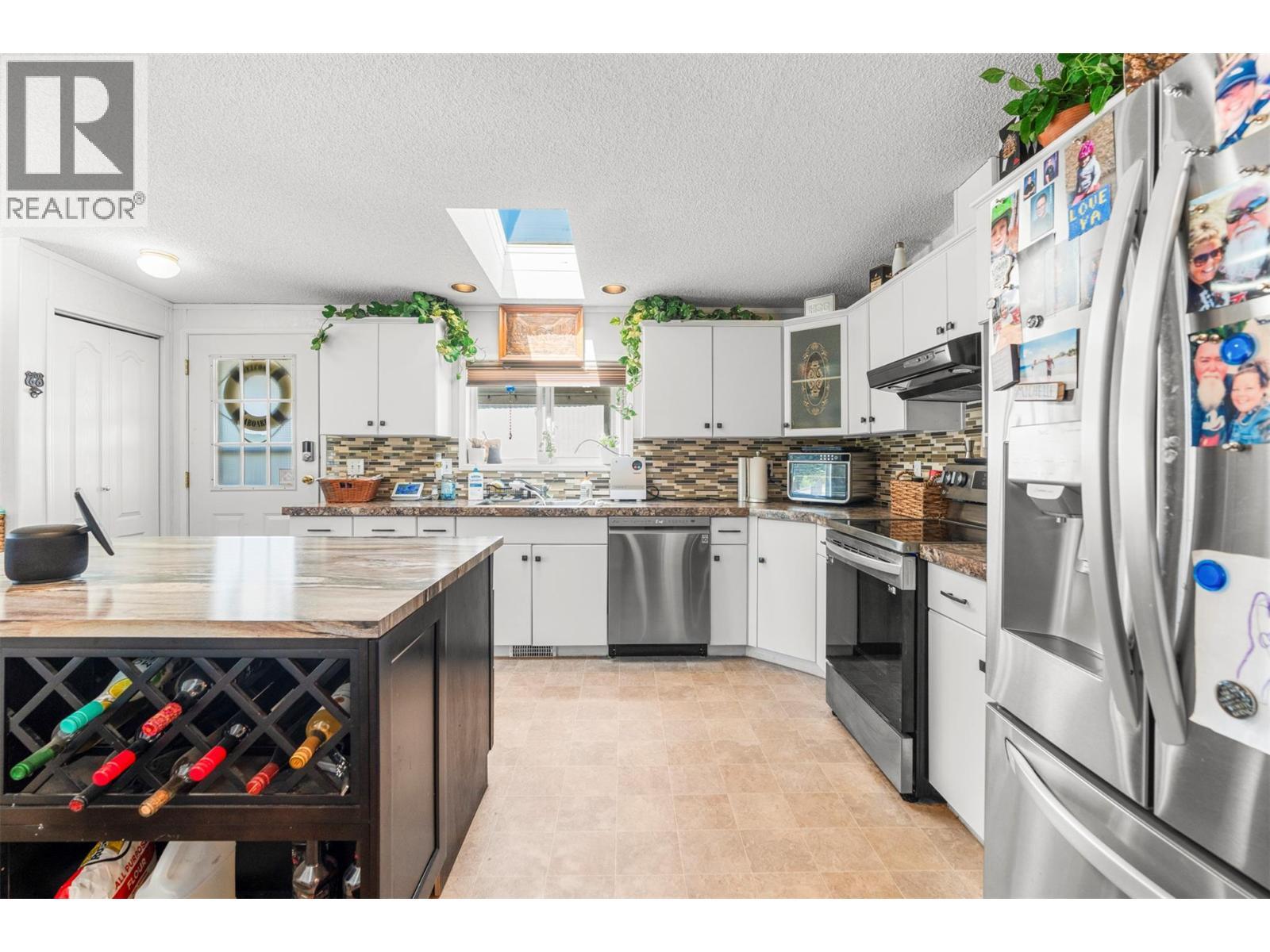 15401 Kalamalka Lake Road Unit# 210, Coldstream, BC