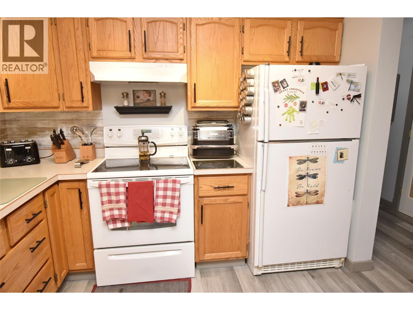 4404 20 Street Unit# 3, Vernon, BC - Indoor Photo Showing Kitchen