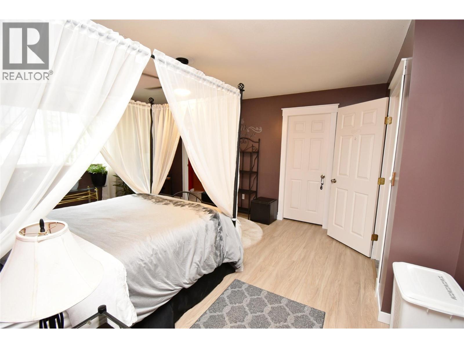 4404 20 Street Unit# 3, Vernon, BC - Indoor Photo Showing Bedroom