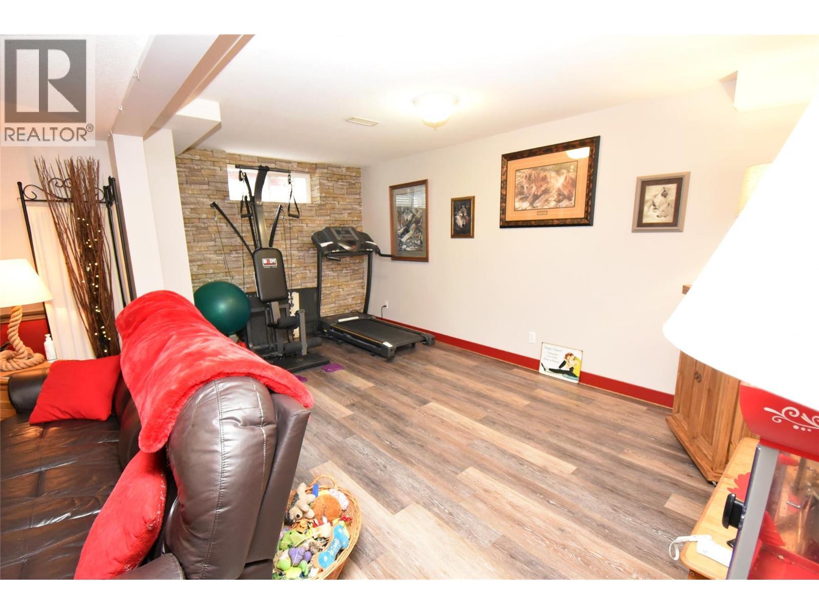 4404 20 Street Unit# 3, Vernon, BC - Indoor