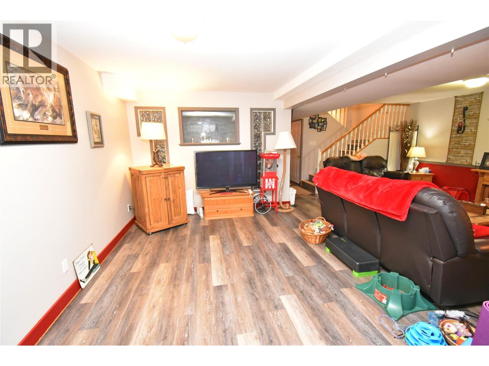 4404 20 Street Unit# 3, Vernon, BC - Indoor