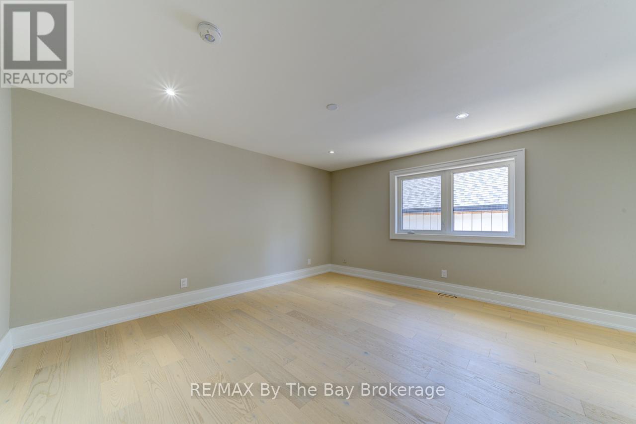 209854 Highway 26, Blue Mountains, ON - Indoor Photo Showing Other Room