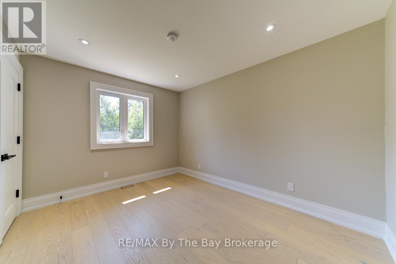 209854 Highway 26, Blue Mountains, ON - Indoor Photo Showing Other Room