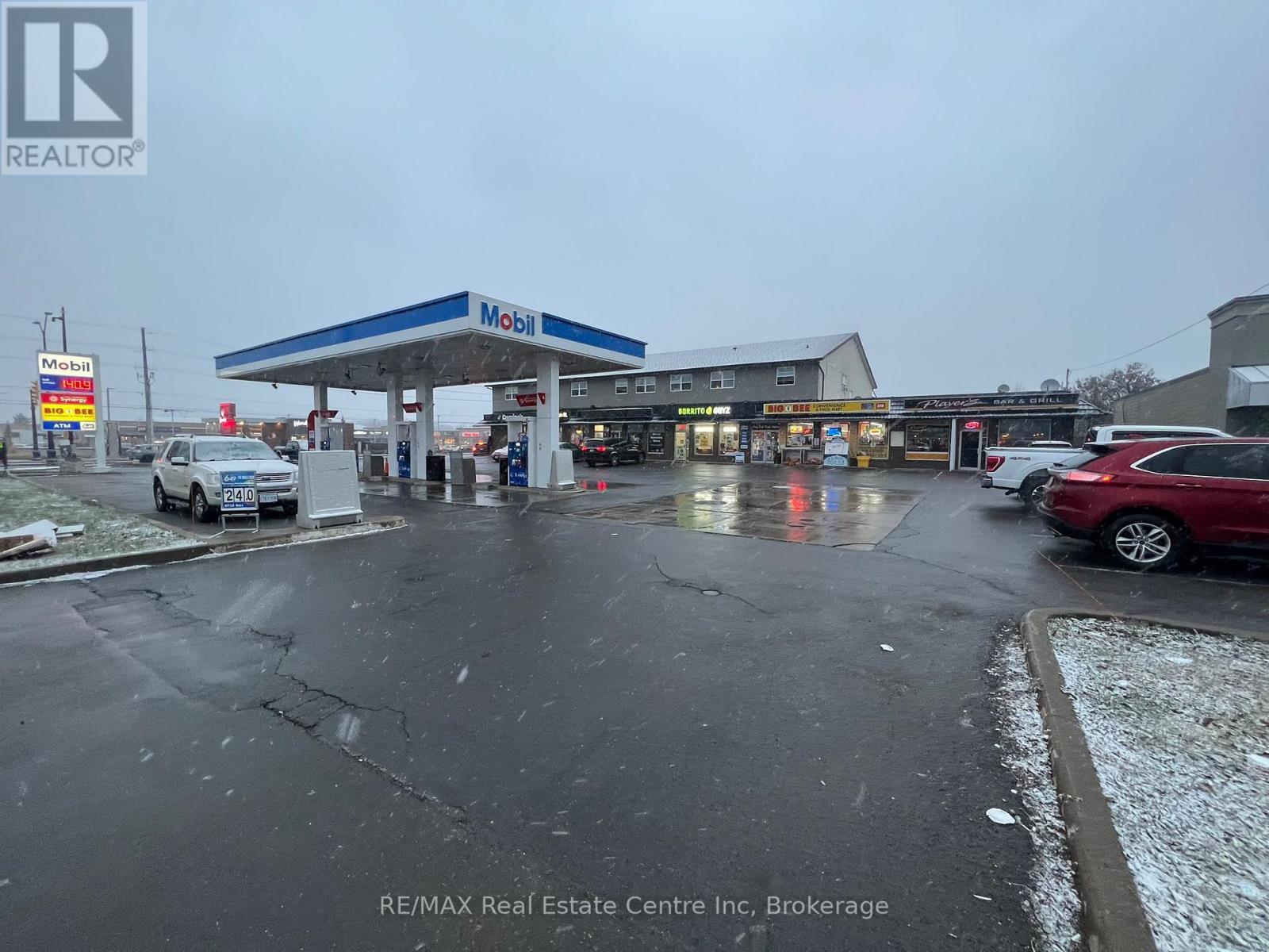 8209 Lundy'S Lane, Niagara Falls (West Wood), ON