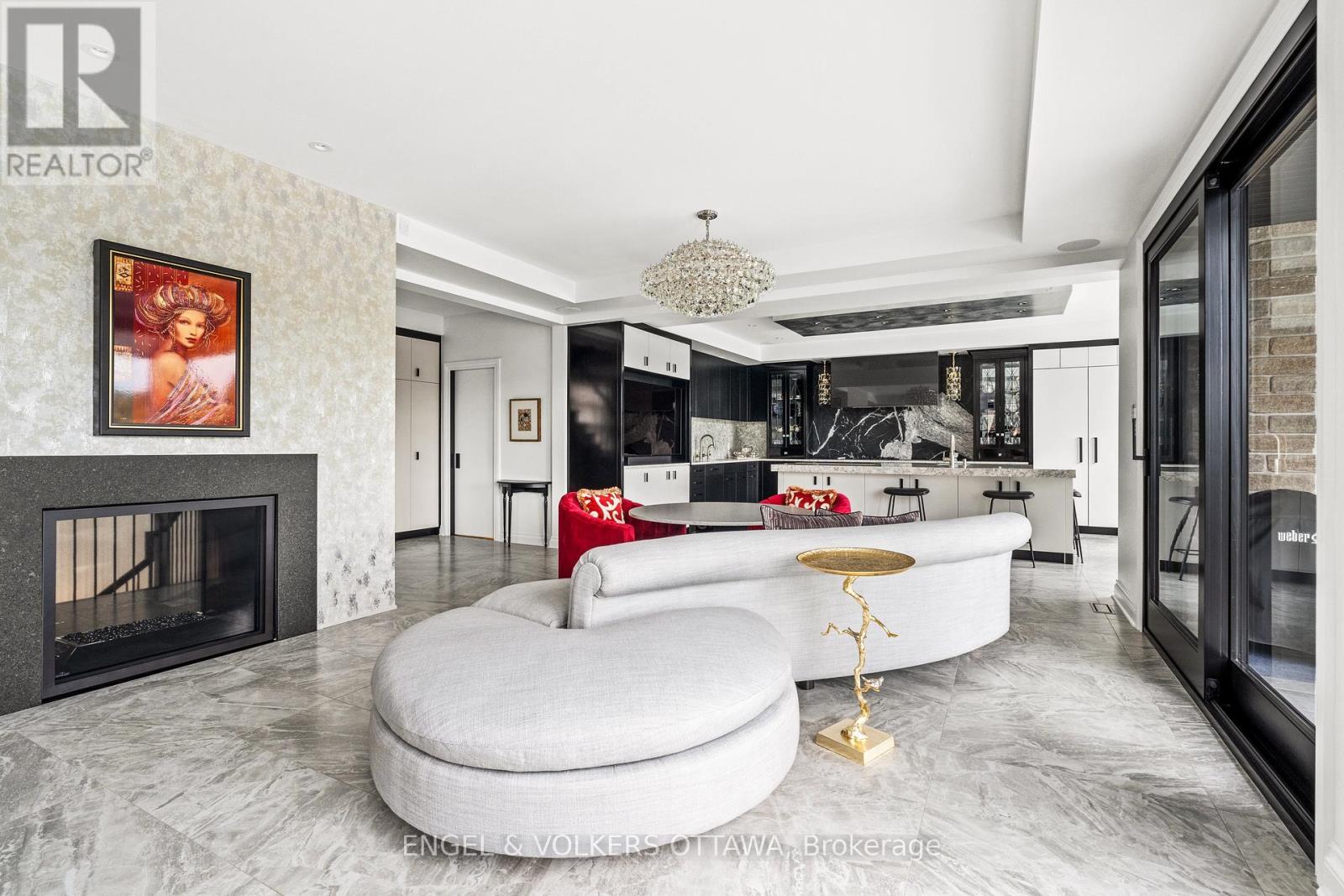 151 Winding Way, Ottawa, ON - Indoor Photo Showing Living Room With Fireplace