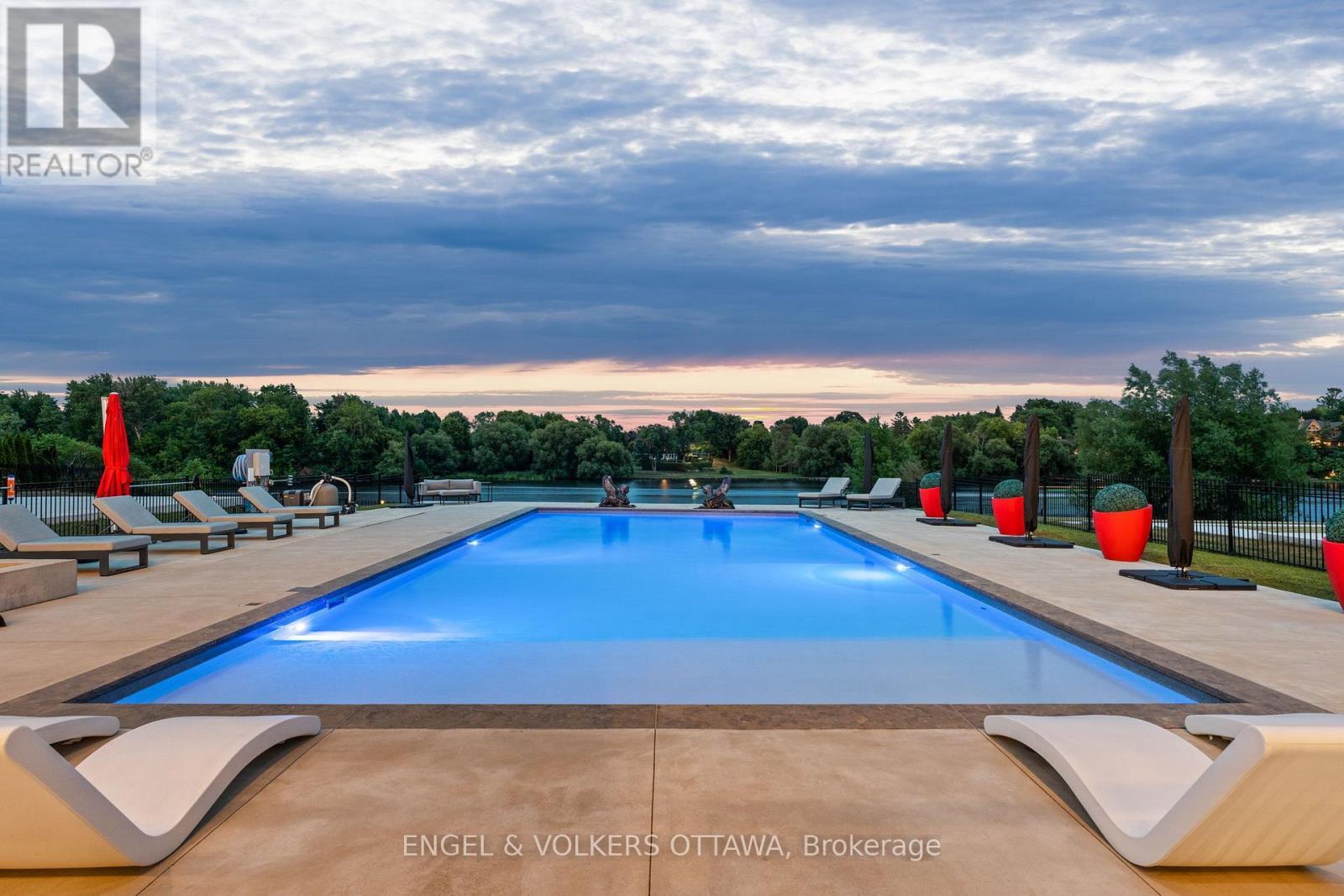 151 Winding Way, Ottawa, ON - Outdoor With In Ground Pool With View