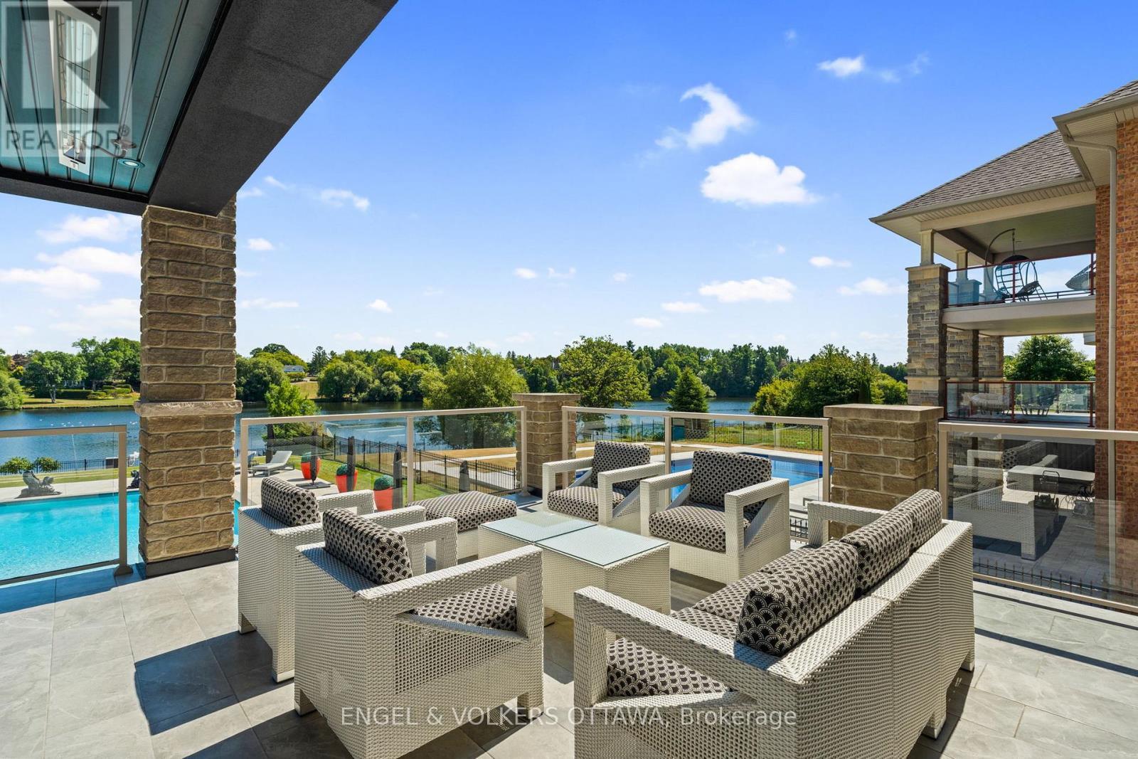 151 Winding Way, Ottawa, ON - Outdoor With In Ground Pool With Deck Patio Veranda With Exterior