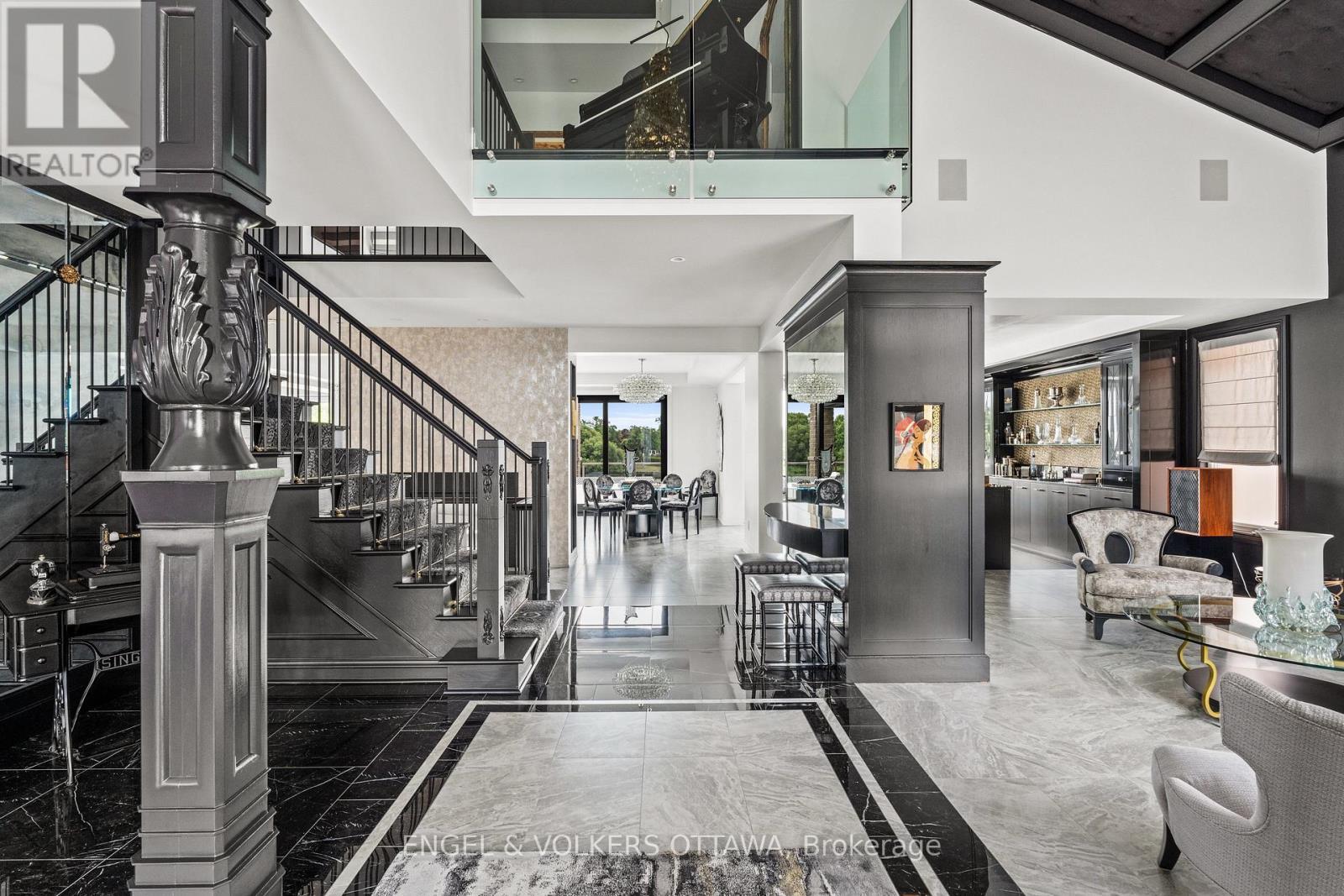 151 Winding Way, Ottawa, ON - Indoor