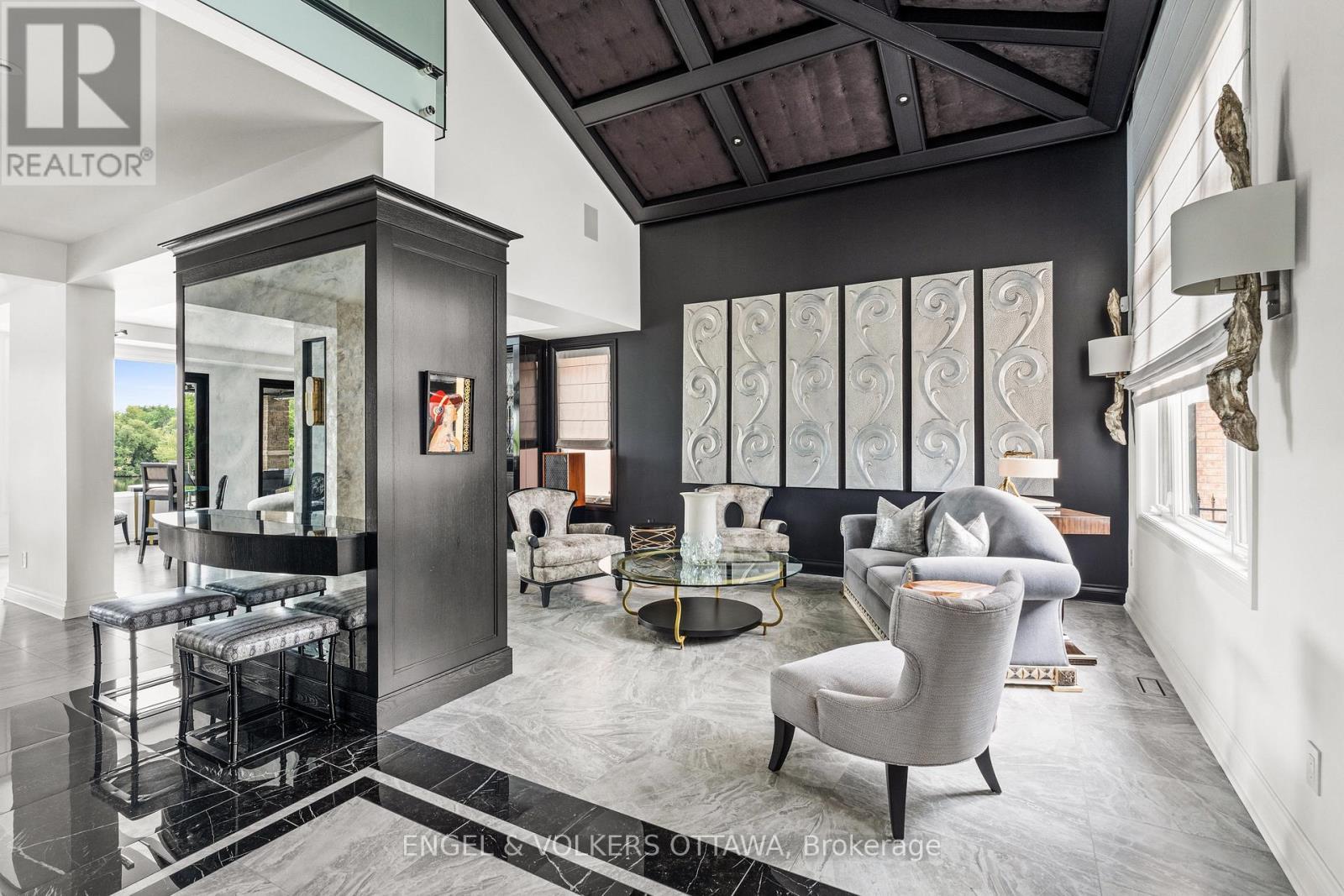 151 Winding Way, Ottawa, ON - Indoor