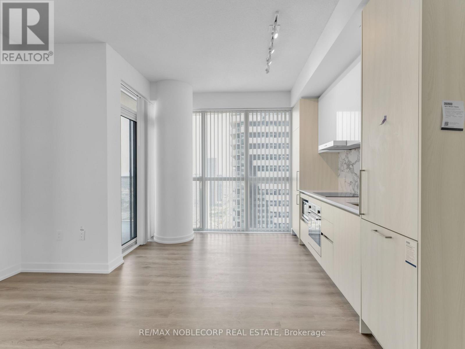 5012 - 225 Commerce Street, Vaughan, ON - Indoor Photo Showing Other Room