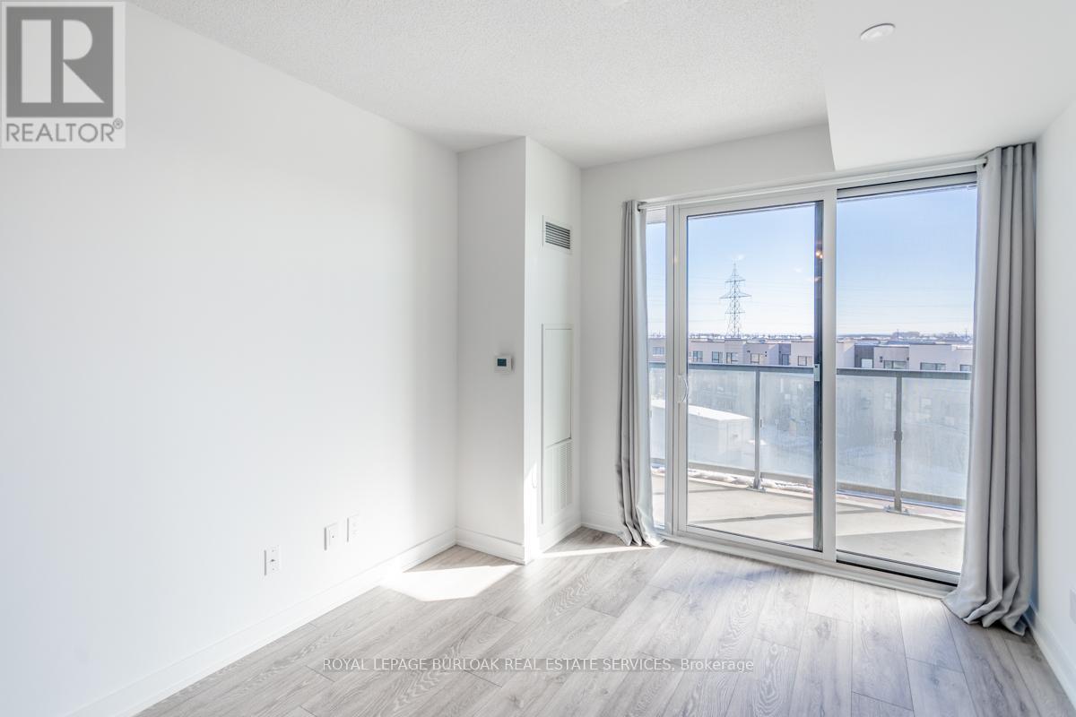 A401 - 3210 Dakota Common, Burlington, ON