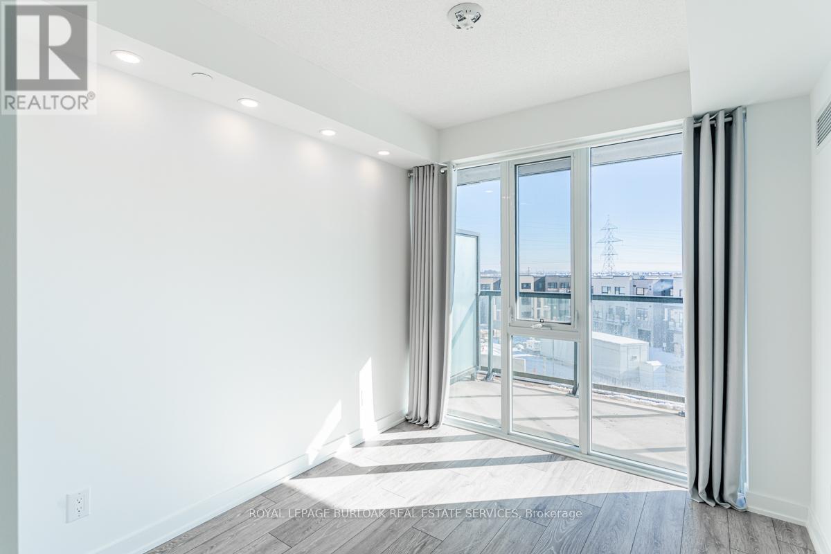 A401 - 3210 Dakota Common, Burlington, ON