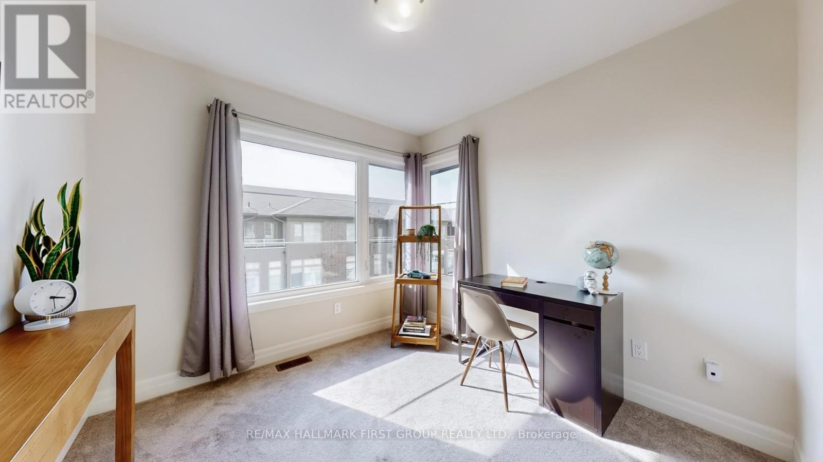 2 - 384 Arctic Red Drive, Oshawa, ON - Indoor Photo Showing Office