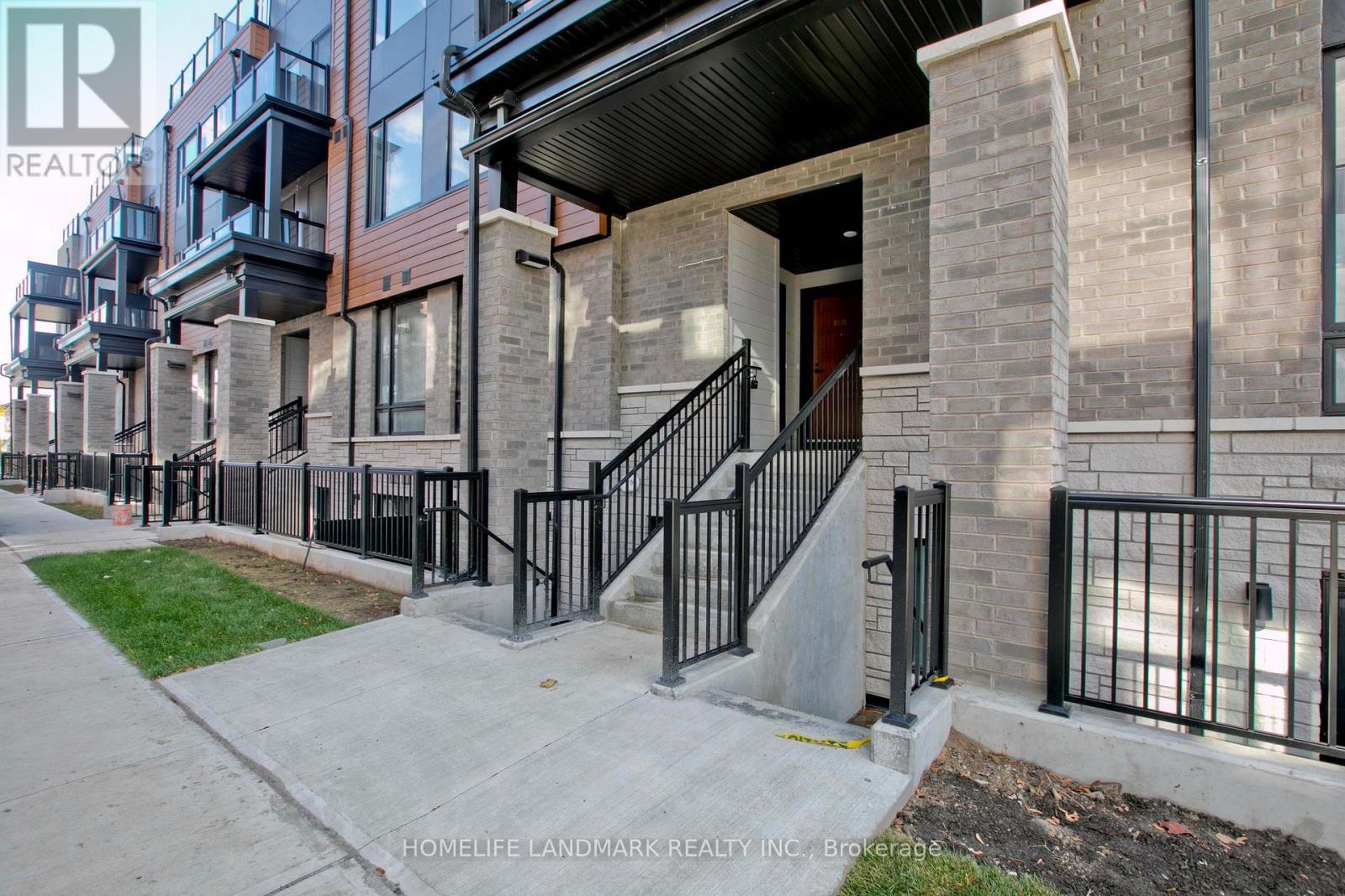 3 - 117 Marydale Street, Markham, ON - Outdoor With Balcony With Facade
