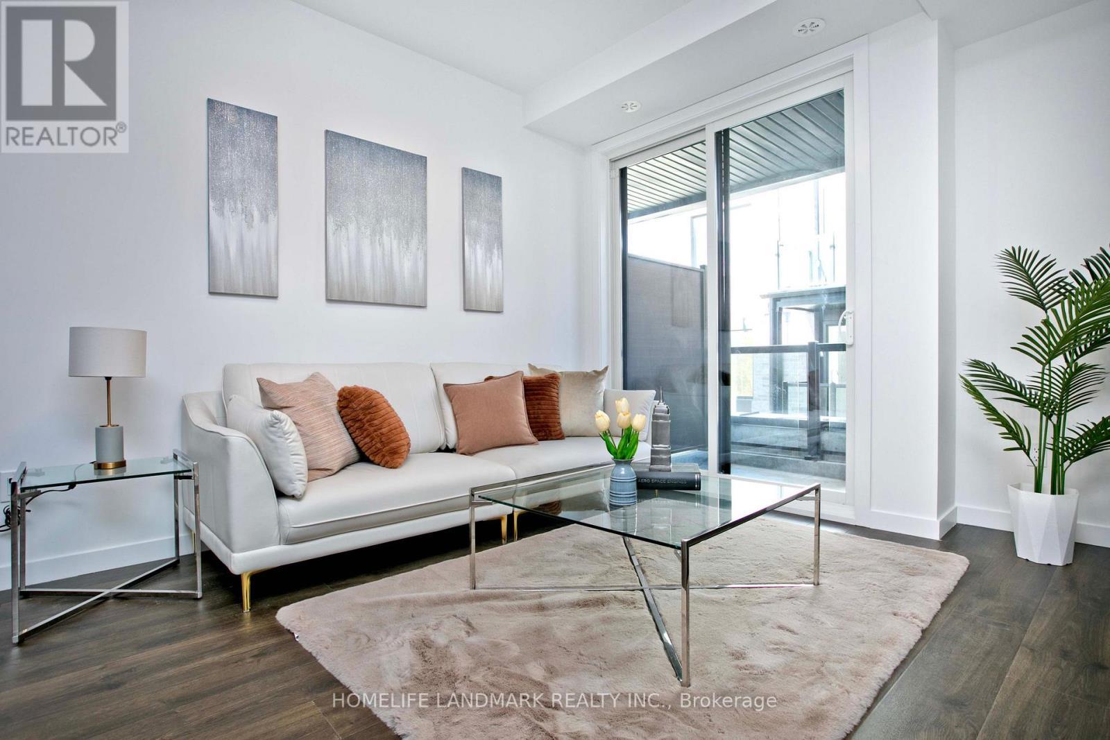 3 - 117 Marydale Street, Markham, ON - Indoor Photo Showing Living Room