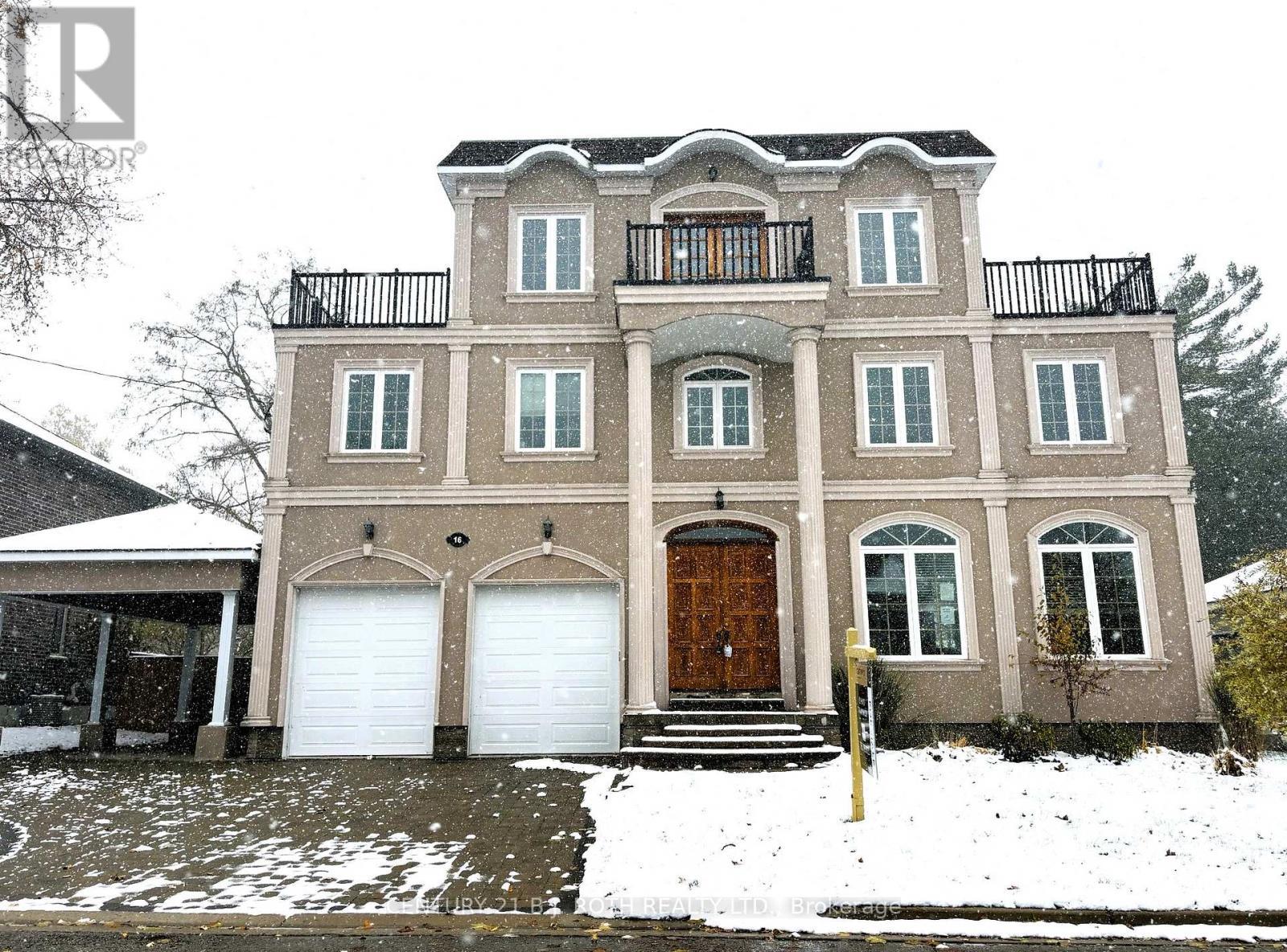 16 Gray Lane, Barrie, ON - Outdoor With Balcony With Facade