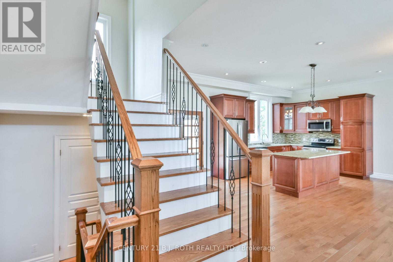 16 Gray Lane, Barrie, ON - Indoor