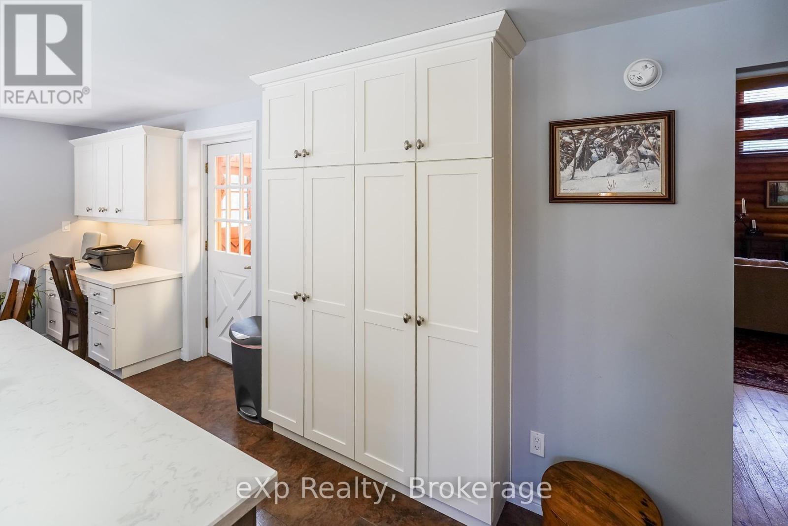 1483 Highway 6, South Bruce Peninsula, ON - Indoor