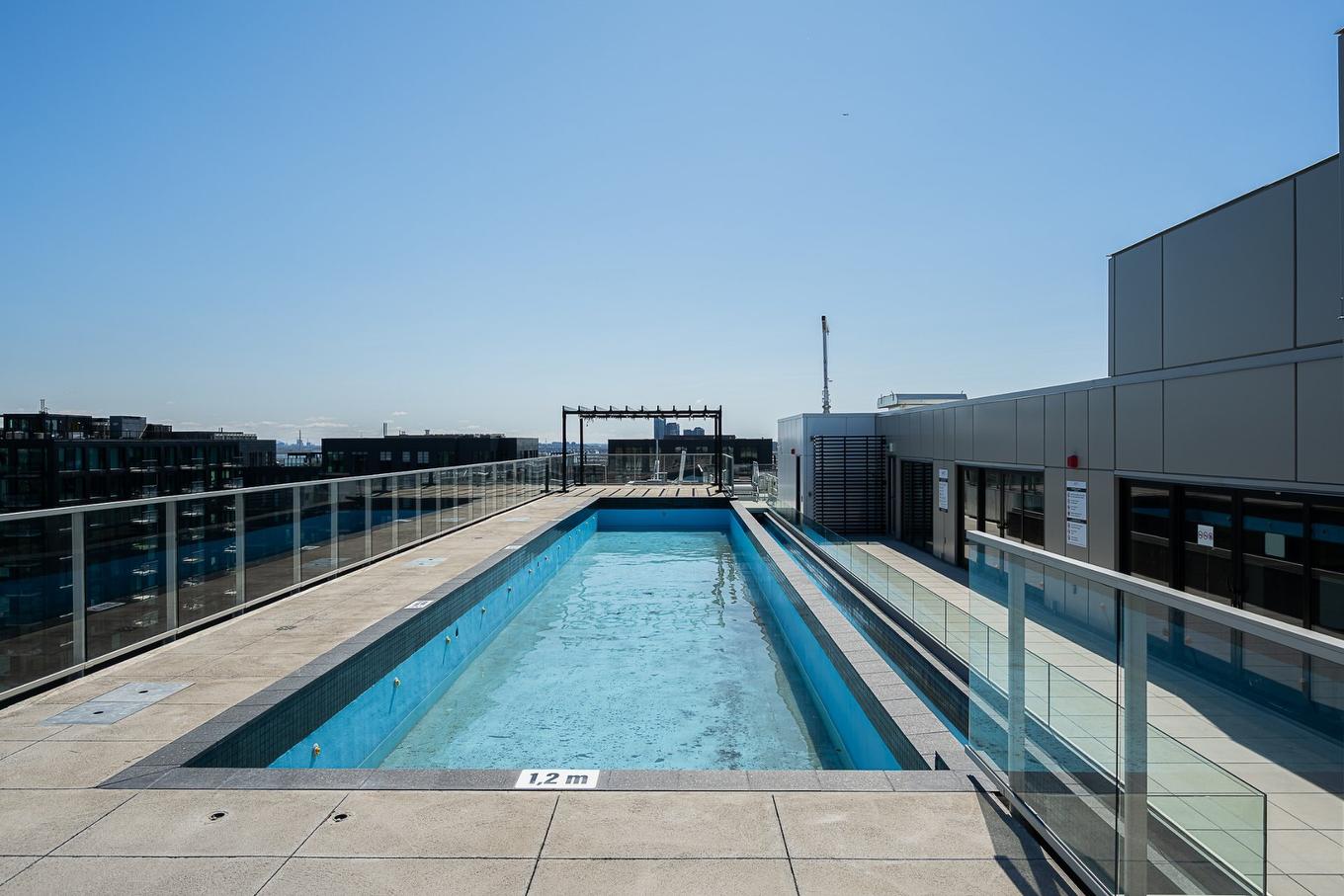 Piscine - 301-185 Rue Du Séminaire, Montréal (Le Sud-Ouest), QC - Outdoor With In Ground Pool