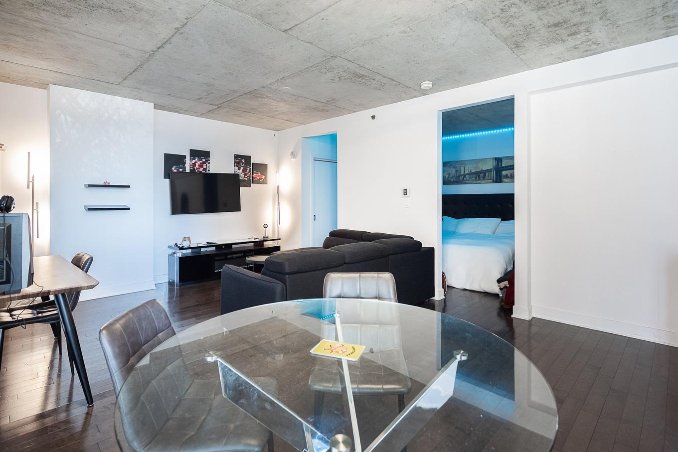 Cuisinette - 301-185 Rue Du Séminaire, Montréal (Le Sud-Ouest), QC - Indoor Photo Showing Dining Room