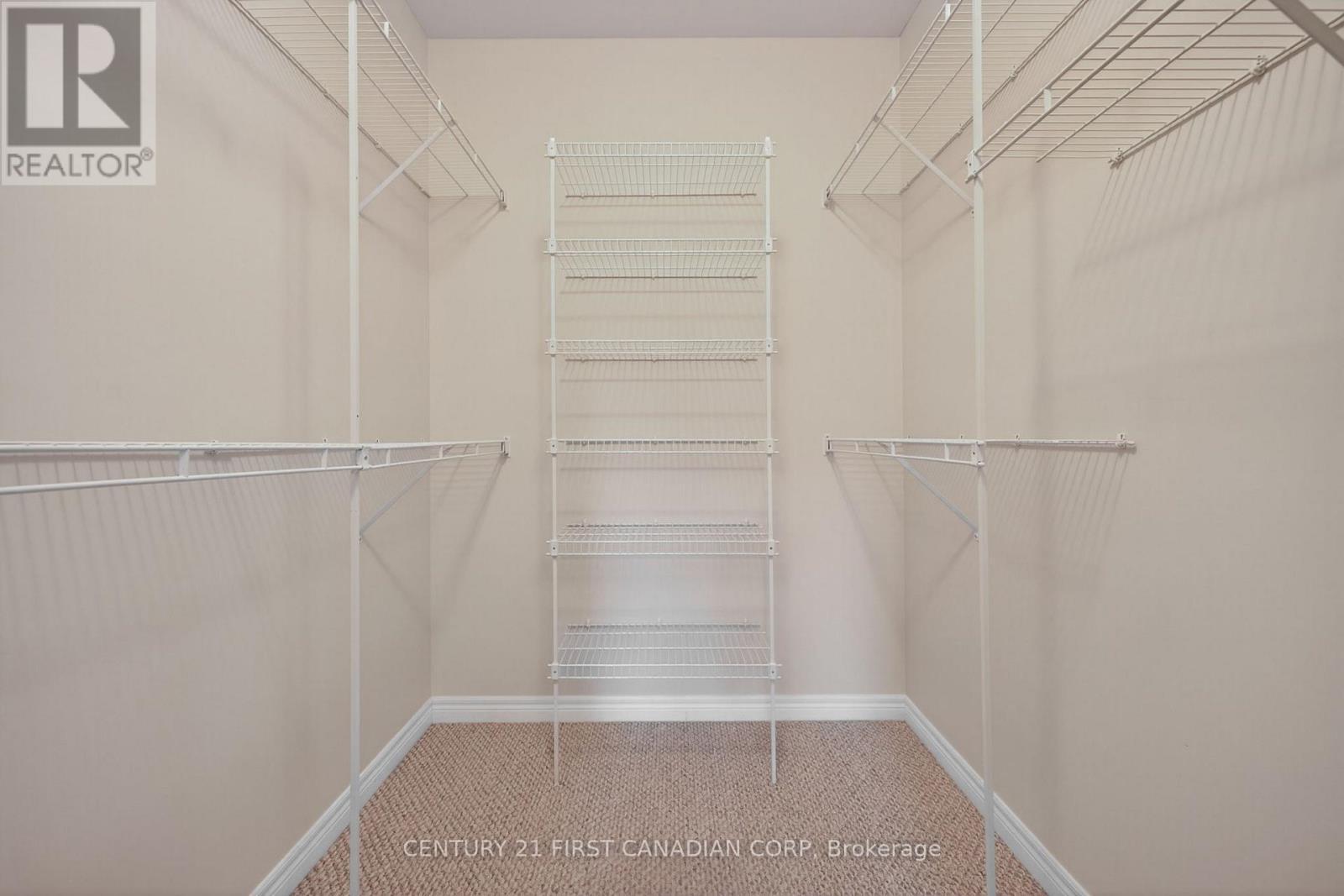 2616 Emerson Street, Strathroy-Caradoc (Mount Brydges), ON - Indoor With Storage