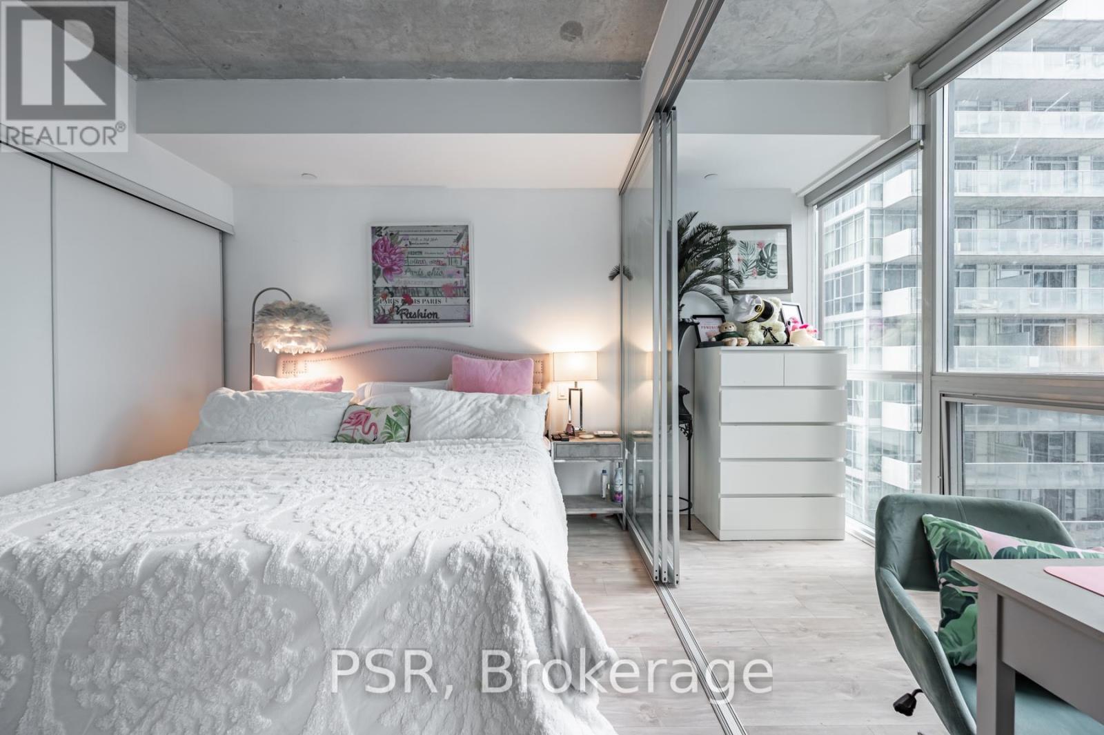 2101 - 88 Blue Jays Way, Toronto, ON - Indoor Photo Showing Bedroom