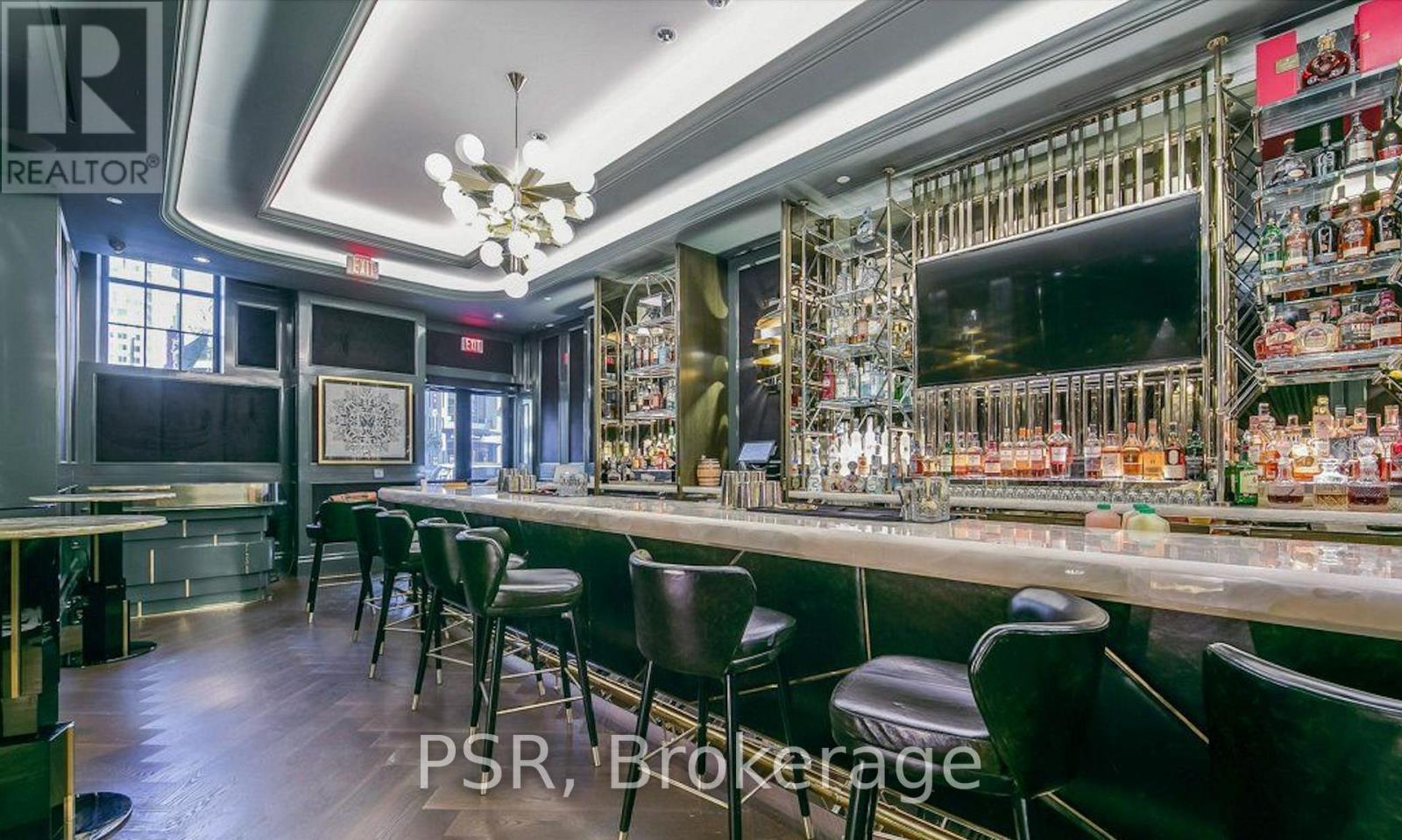 2101 - 88 Blue Jays Way, Toronto, ON - Indoor