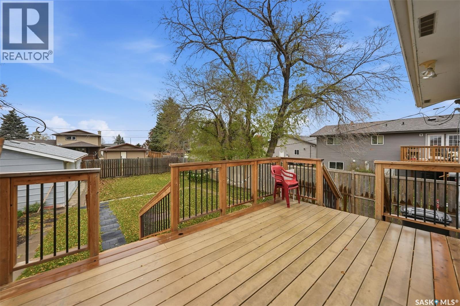 204 7Th Avenue W, Watrous, SK - Outdoor With Deck Patio Veranda With Exterior