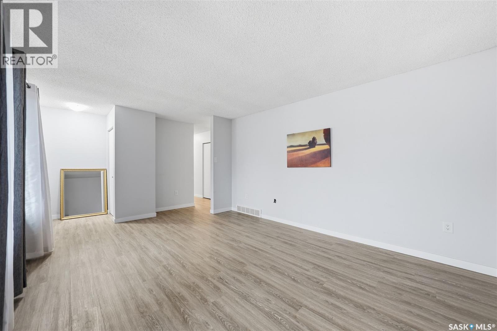 204 7Th Avenue W, Watrous, SK - Indoor Photo Showing Other Room